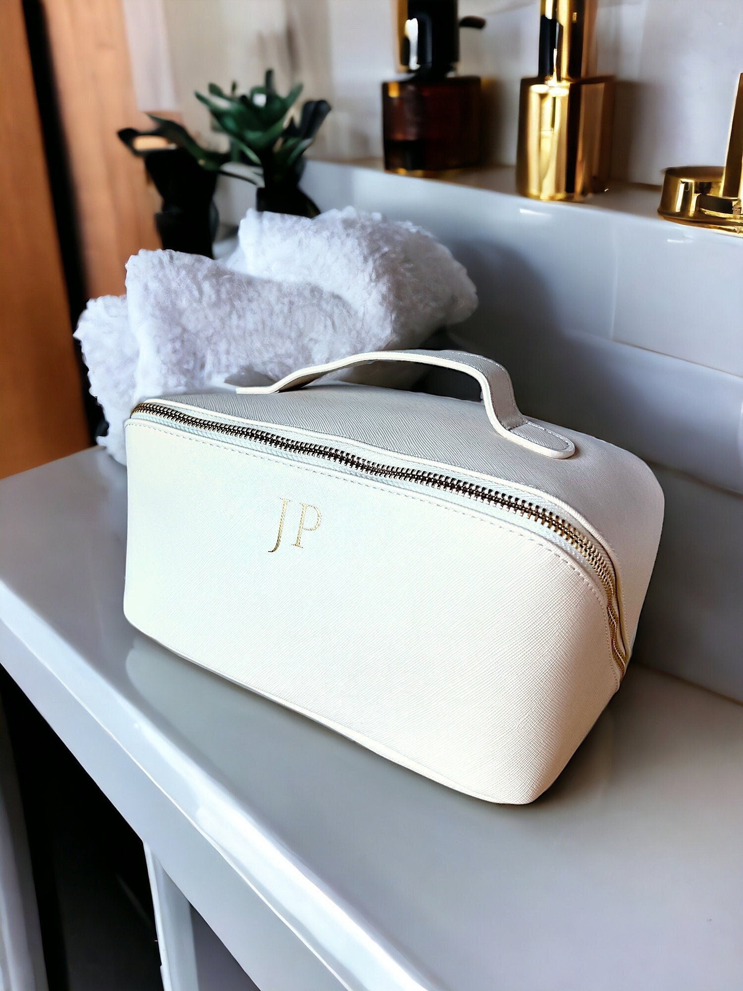 Personalised monogram cosmetic bag, custom makeup bag, personalized gift for her, personalised gift for bridesmaid, makeup organiser,make up - Jessica Hollie Gifts