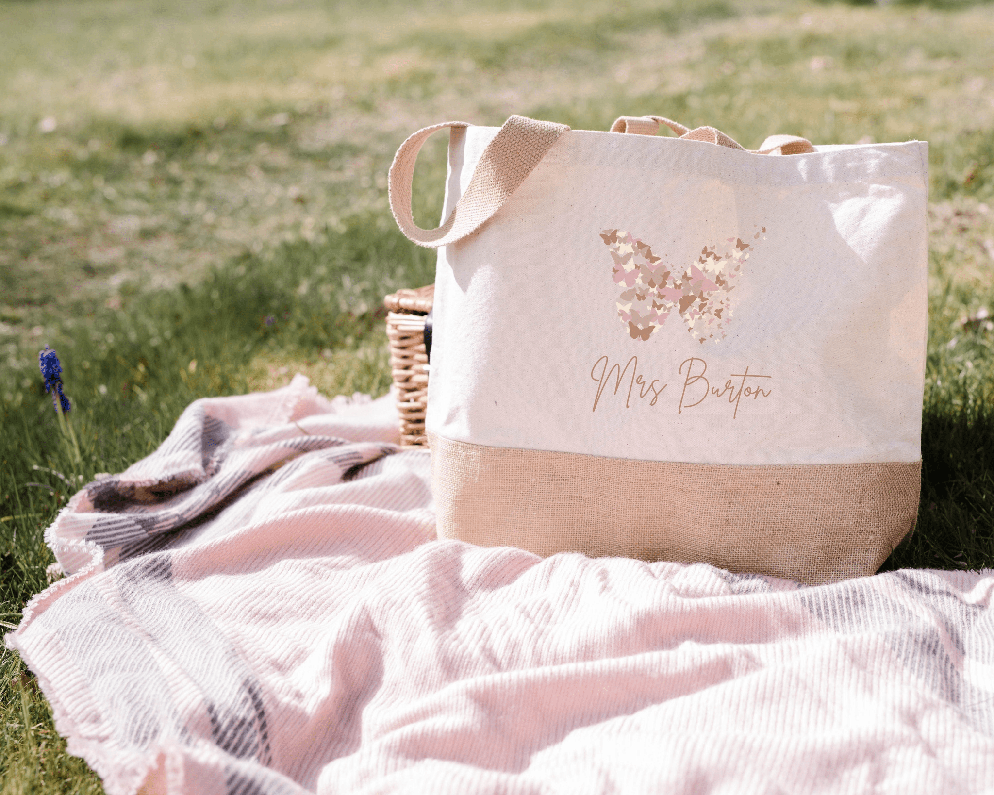 Personalised Teacher tote bag, teacher appreciation gift, custom name teacher, gift for teacher, end of year, thank you teacher assistant - Jessica Hollie Gifts